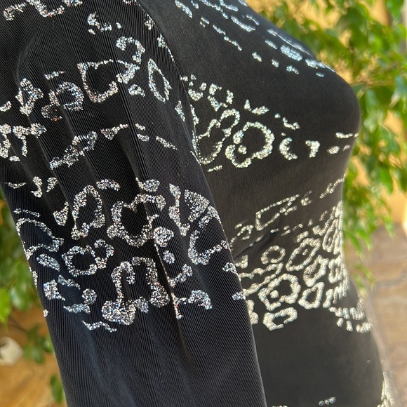 Cache stunning black dresses, Small. - Picture 4 of 11